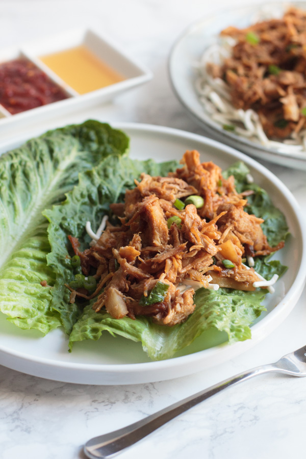 Lettuce Wrap | Chicken Lettuce Wraps | Chinese Food | Fakeaway | Takeout | Chinese Chicken