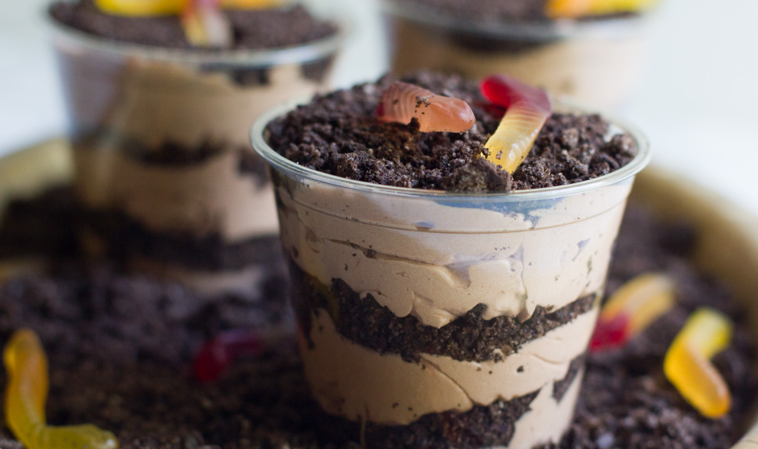 A childhood classic with an adult twist - try these Baileys Dirt Pudding cups for a fun dessert you can enjoy today.