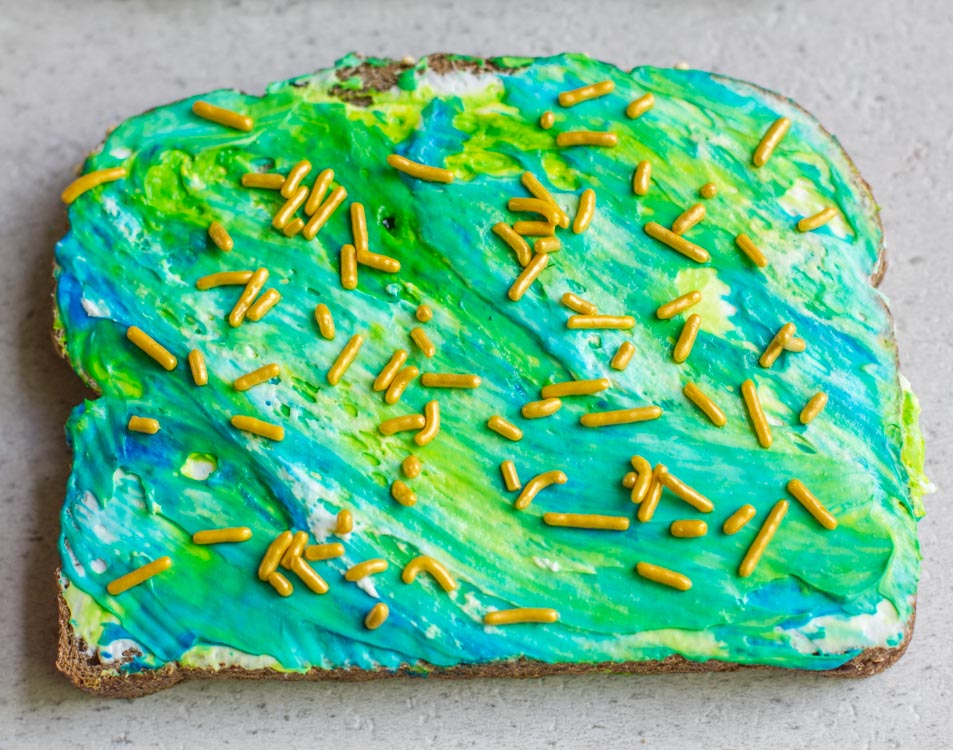 Find out how to make these Instagram worthy treats! Making gorgeous unicorn or mermaid toast is easier than you think!